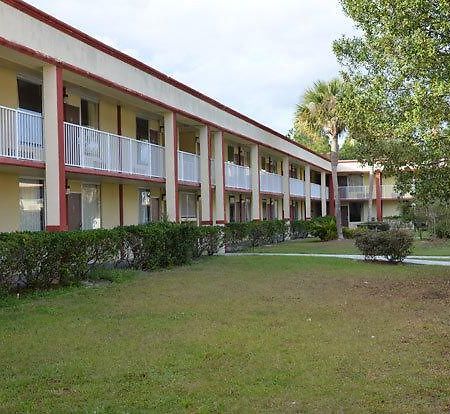 Budget Inn Of Deland De Land Exterior foto