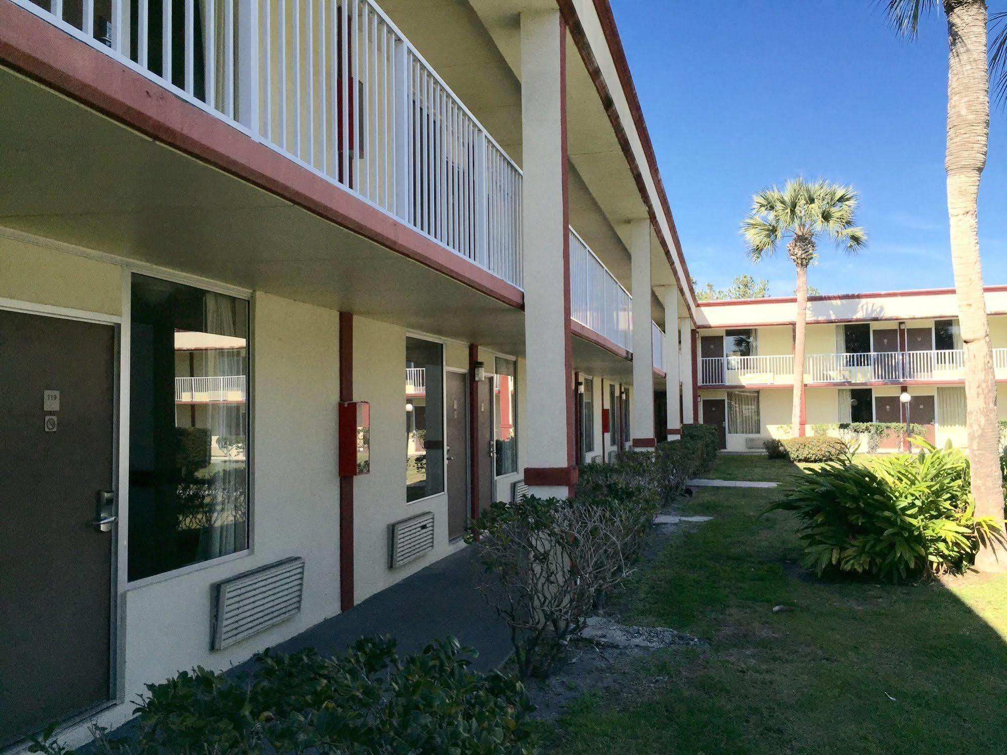 Budget Inn Of Deland De Land Exterior foto